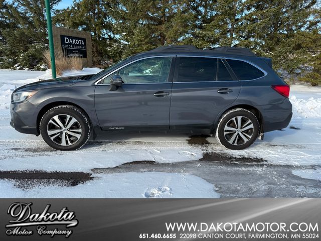 2019 Subaru Outback 2.5i Limited | Farmington, MN | Dakota Motor Company 