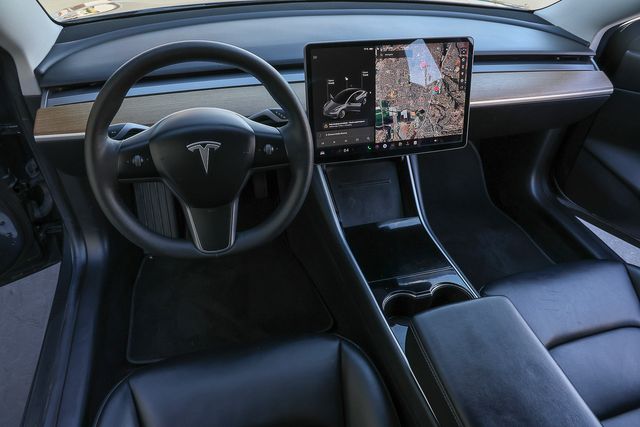 2019 Tesla Model 3 Performance