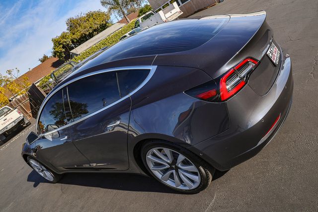 2019 Tesla Model 3 Performance