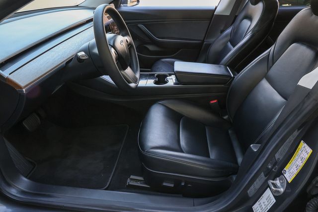 2019 Tesla Model 3 Performance