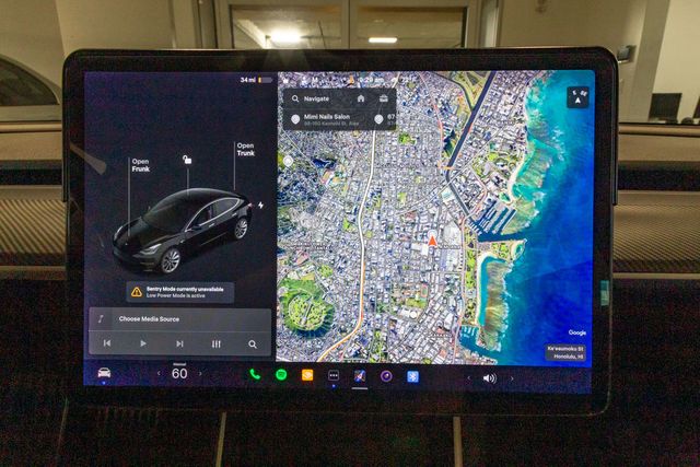 2019 Tesla Model 3 Standard Range Plus
