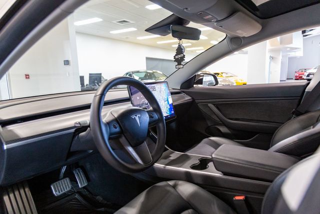 2019 Tesla Model 3 Standard Range Plus