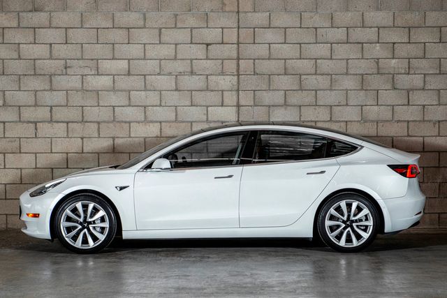 2019 Tesla Model 3 Standard Range Plus | Van Nuys, CA | Stellar Auto INC. 2019 Tesla Model 3 Standard Range Plus | Van Nuys, CA | Stellar Auto INC.