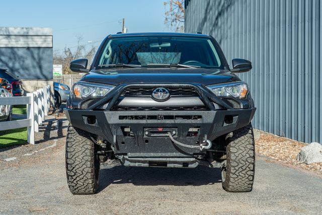 2019 Toyota 4Runner SR5 4X4 W/ UPGRADES / GREAT RELIABILITY | Austin, TX | Rocky Mountain Truck Stop Austin