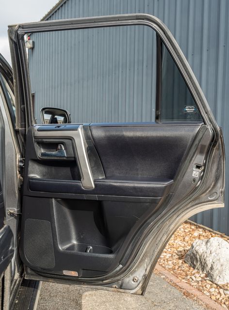 2019 Toyota 4Runner SR5 4X4 W/ UPGRADES / GREAT RELIABILITY | Austin, TX | Rocky Mountain Truck Stop Austin