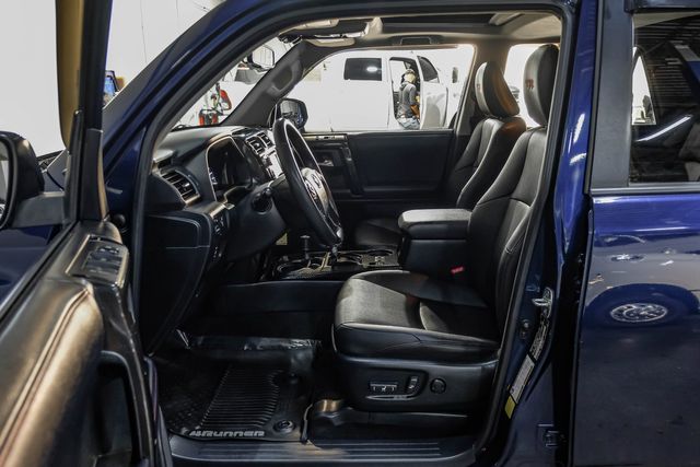 2019 Toyota 4Runner TRD Off-Road Premium Leather SUNROOF 1 Owner TX | Dallas, TX | East Dallas Diesel 2019 Toyota 4Runner TRD Off-Road Premium Leather SUNROOF 1 Owner TX | Dallas, TX | East Dallas Diesel