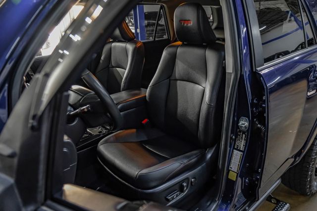 2019 Toyota 4Runner TRD Off-Road Premium Leather SUNROOF 1 Owner TX | Dallas, TX | East Dallas Diesel 2019 Toyota 4Runner TRD Off-Road Premium Leather SUNROOF 1 Owner TX | Dallas, TX | East Dallas Diesel