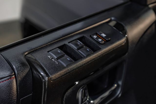 2019 Toyota 4Runner TRD Off-Road Premium Leather SUNROOF 1 Owner TX | Dallas, TX | East Dallas Diesel 2019 Toyota 4Runner TRD Off-Road Premium Leather SUNROOF 1 Owner TX | Dallas, TX | East Dallas Diesel