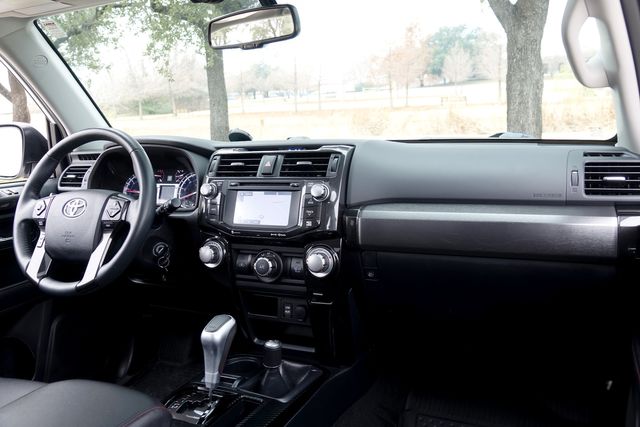 2019 Toyota 4Runner TRD Off-Road Premium * 1-OWNER * Sunroof * 4x4 *