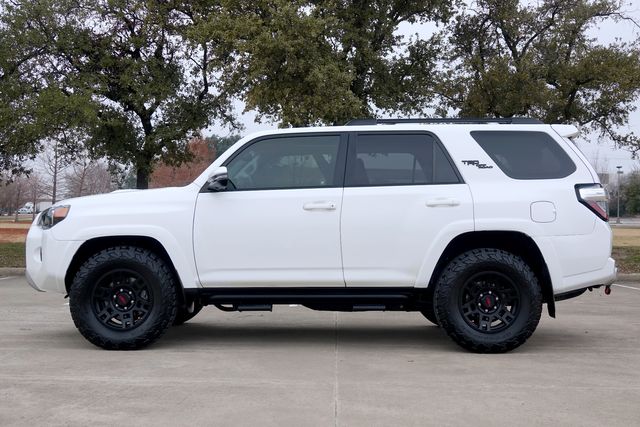 2019 Toyota 4Runner TRD Off-Road Premium * 1-OWNER * Sunroof * 4x4 *
