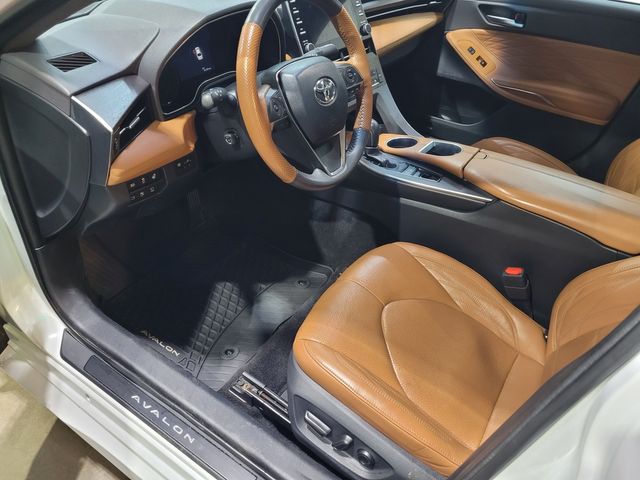 2019 Toyota Avalon Limited - Zero Dealer Fees- Financing- Free VSC | Dickinson, ND | Autorama Auto Sales and Rentals 2019 Toyota Avalon Limited - Zero Dealer Fees- Financing- Free VSC | Dickinson, ND | Autorama Auto Sales and Rentals