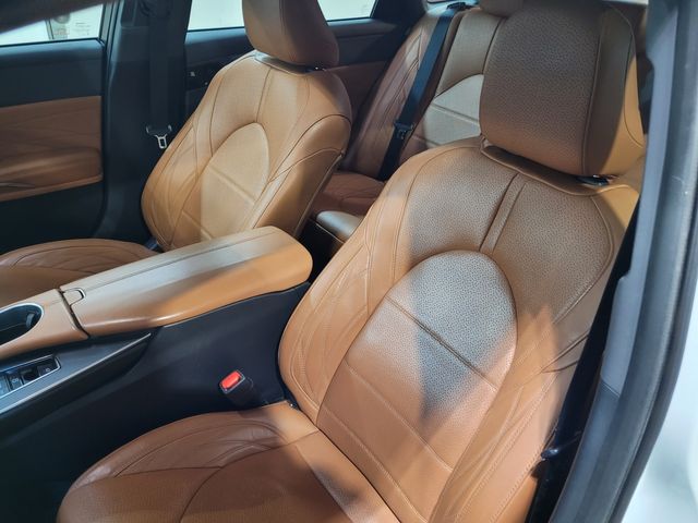 2019 Toyota Avalon Limited -  Zero Dealer Fees- Financing-  Free VSC | Dickinson, ND | Autorama Auto Sales and Rentals