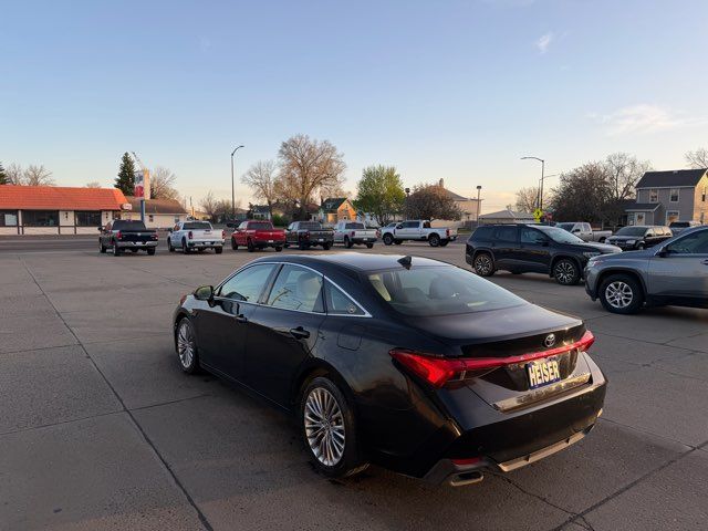 2019 Toyota Avalon Limited | Dickinson, ND | Heiser Motors