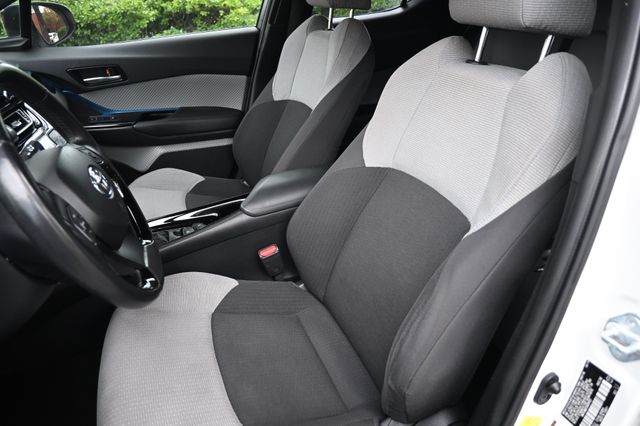 2019 Toyota C-HR LE
