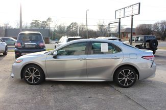 2019 Toyota Camry SE | Cullman, AL | Anthony Yates Automotive in Cullman, AL 35055