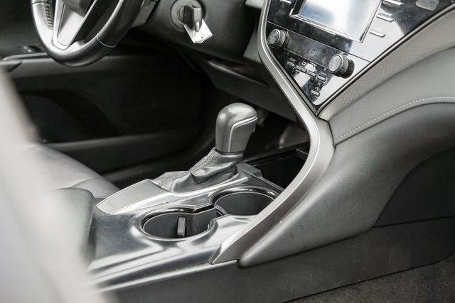 2019 Toyota Camry SE Partial Leather Sport Seats Apple Car Play BT 2019 Toyota Camry SE Partial Leather Sport Seats Apple Car Play BT