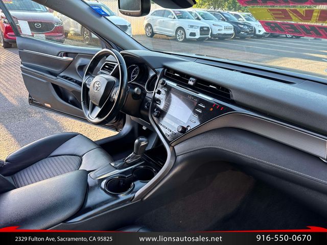 2019 Toyota Camry LE