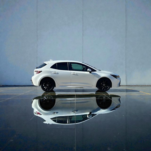 2019 Toyota Corolla Hatchback XSE | Plano, TX | Schneck Motor Company