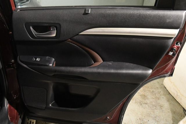 2019 Toyota Highlander XLE | Branford, CT | Sound Auto Wholesalers 2019 Toyota Highlander XLE | Branford, CT | Sound Auto Wholesalers