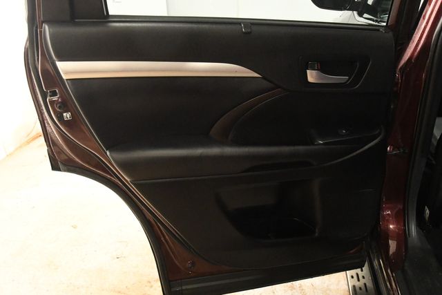 2019 Toyota Highlander XLE | Branford, CT | Sound Auto Wholesalers 2019 Toyota Highlander XLE | Branford, CT | Sound Auto Wholesalers