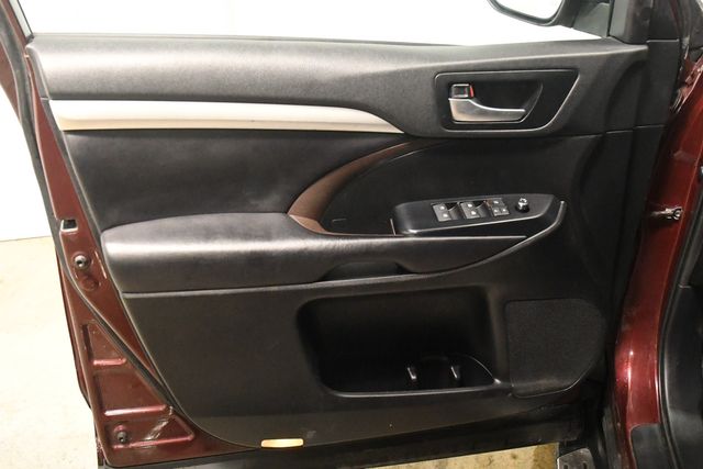 2019 Toyota Highlander XLE | Branford, CT | Sound Auto Wholesalers 2019 Toyota Highlander XLE | Branford, CT | Sound Auto Wholesalers