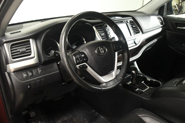 2019 Toyota Highlander XLE | Branford, CT | Sound Auto Wholesalers 2019 Toyota Highlander XLE | Branford, CT | Sound Auto Wholesalers