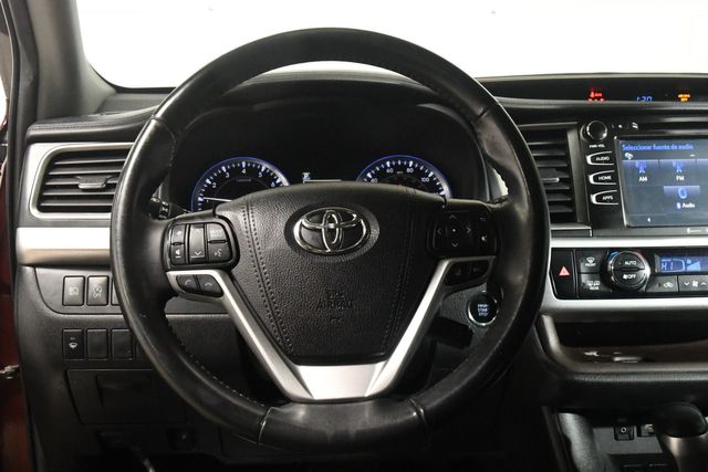 2019 Toyota Highlander XLE | Branford, CT | Sound Auto Wholesalers 2019 Toyota Highlander XLE | Branford, CT | Sound Auto Wholesalers