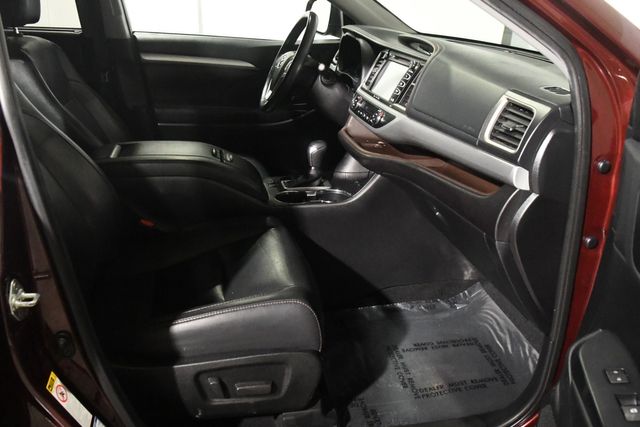 2019 Toyota Highlander XLE | Branford, CT | Sound Auto Wholesalers 2019 Toyota Highlander XLE | Branford, CT | Sound Auto Wholesalers