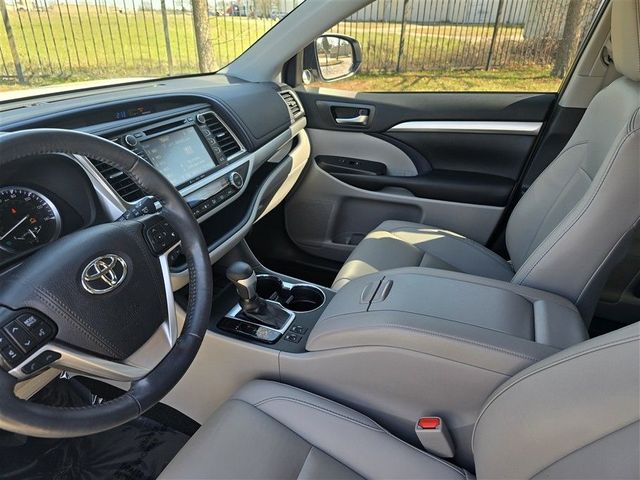 2019 Toyota Highlander XLE 2019 Toyota Highlander XLE