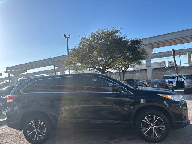 2019 Toyota Highlander LE Plus | San Antonio, TX | Clear Choice Automotive South 2019 Toyota Highlander LE Plus | San Antonio, TX | Clear Choice Automotive South