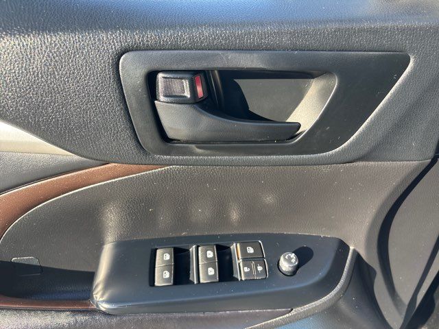 2019 Toyota Highlander LE Plus | San Antonio, TX | Clear Choice Automotive South