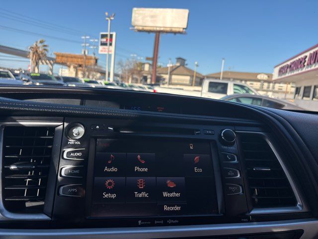 2019 Toyota Highlander LE Plus | San Antonio, TX | Clear Choice Automotive South 2019 Toyota Highlander LE Plus | San Antonio, TX | Clear Choice Automotive South