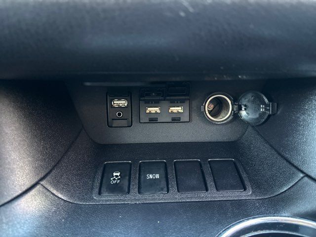 2019 Toyota Highlander LE Plus | San Antonio, TX | Clear Choice Automotive South