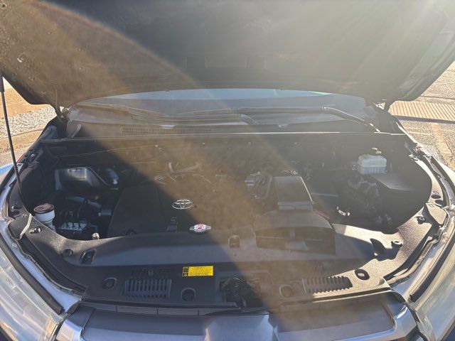 2019 Toyota Highlander LE Plus | San Antonio, TX | Clear Choice Automotive South 2019 Toyota Highlander LE Plus | San Antonio, TX | Clear Choice Automotive South