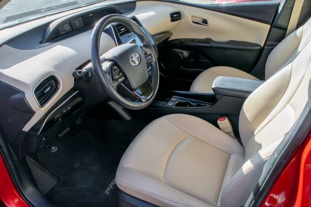 2019 Toyota Prius XLE AWD-e | Great Falls, Montana | Bleskin Motor Company 