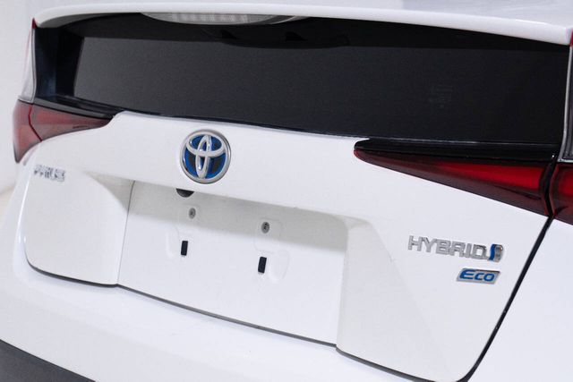 2019 Toyota Prius L Eco 4dr Hatchback | Houston, TX | Houston Auto Credit 2019 Toyota Prius L Eco 4dr Hatchback | Houston, TX | Houston Auto Credit