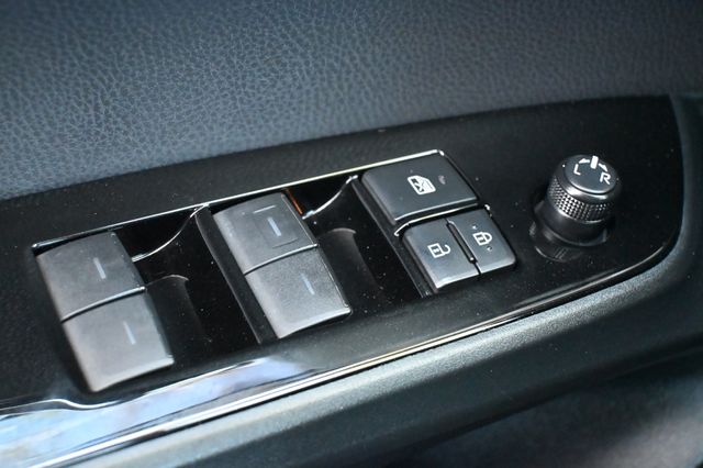 2019 Toyota Prius Limited