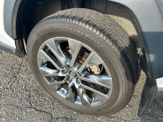 2019 Toyota RAV4 XLE Premium | New Brunswick, New Jersey | Brilliant Auto Sales 2019 Toyota RAV4 XLE Premium | New Brunswick, New Jersey | Brilliant Auto Sales