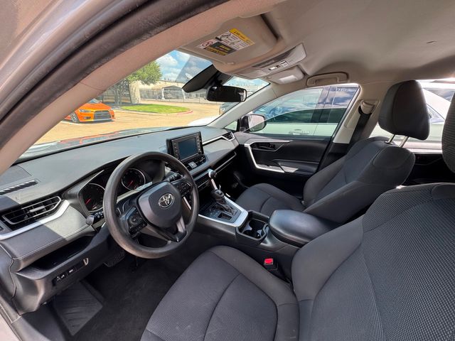 2019 Toyota RAV4 LE | Plano, TX | Schneck Motor Company 2019 Toyota RAV4 LE | Plano, TX | Schneck Motor Company