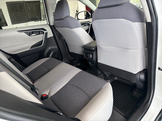 2019 Toyota RAV4 XLE | Rome, GA | Knight's Car Store 2019 Toyota RAV4 XLE | Rome, GA | Knight's Car Store