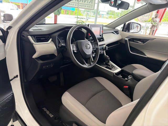 2019 Toyota RAV4 XLE | Rome, GA | Knight's Car Store 2019 Toyota RAV4 XLE | Rome, GA | Knight's Car Store