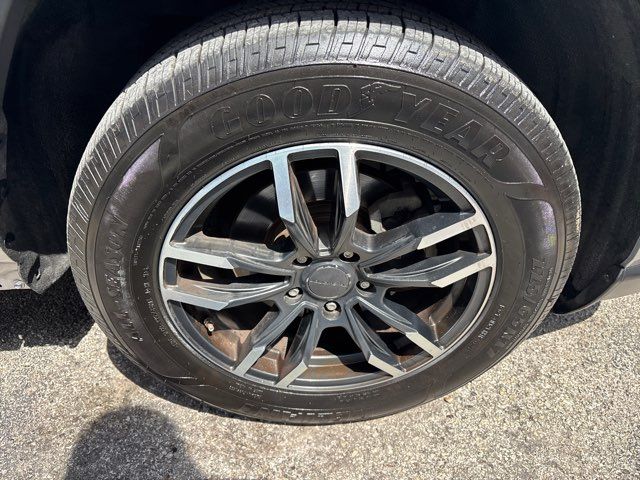 2019 Toyota RAV4 XLE | San Antonio, TX | Clear Choice Automotive South