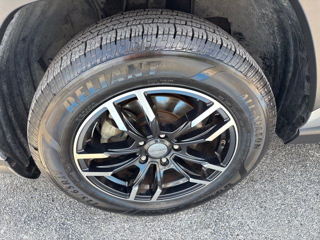 2019 Toyota RAV4 XLE | San Antonio, TX | Clear Choice Automotive South