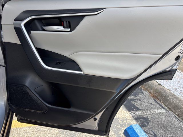 2019 Toyota RAV4 XLE | San Antonio, TX | Clear Choice Automotive South