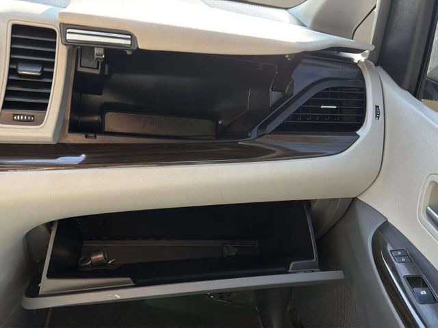 2019 Toyota Sienna XLE 8-Passenger | Alpharetta, GA | Star Motors 2019 Toyota Sienna XLE 8-Passenger | Alpharetta, GA | Star Motors