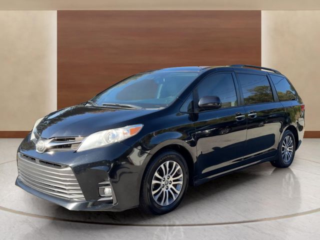 2019 Toyota Sienna XLE 8-Passenger | Alpharetta, GA | Star Motors 2019 Toyota Sienna XLE 8-Passenger | Alpharetta, GA | Star Motors