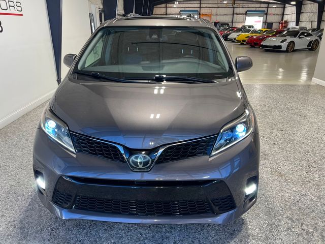 2019 Toyota Sienna SE Premium 8-Passenger | Longwood, FL | Millenia Motors 2019 Toyota Sienna SE Premium 8-Passenger | Longwood, FL | Millenia Motors