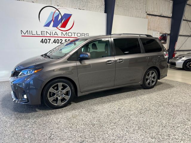 2019 Toyota Sienna SE Premium 8-Passenger | Longwood, FL | Millenia Motors 2019 Toyota Sienna SE Premium 8-Passenger | Longwood, FL | Millenia Motors