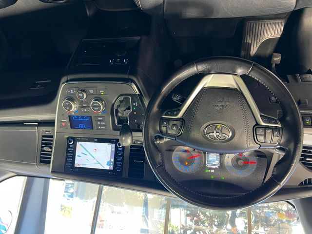 2019 Toyota Sienna SE Premium 8-Passenger | Longwood, FL | Millenia Motors 2019 Toyota Sienna SE Premium 8-Passenger | Longwood, FL | Millenia Motors