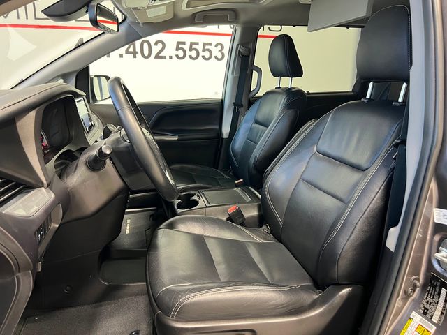 2019 Toyota Sienna SE Premium 8-Passenger | Longwood, FL | Millenia Motors 2019 Toyota Sienna SE Premium 8-Passenger | Longwood, FL | Millenia Motors
